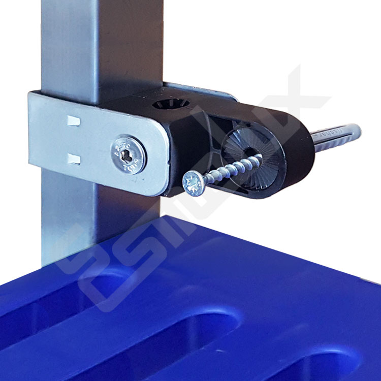 Accesorio de fijaci�n a la pared para estanter�as de acero inoxidable