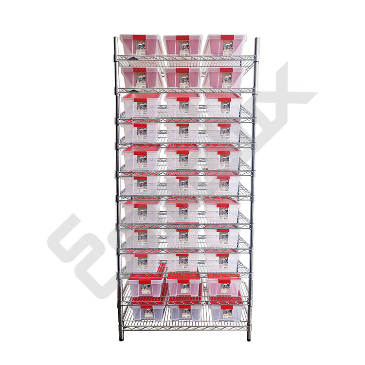 Estanter�a de acero cromado con 11 estantes de varilla y 33 cajas organizadoras con tapa roja