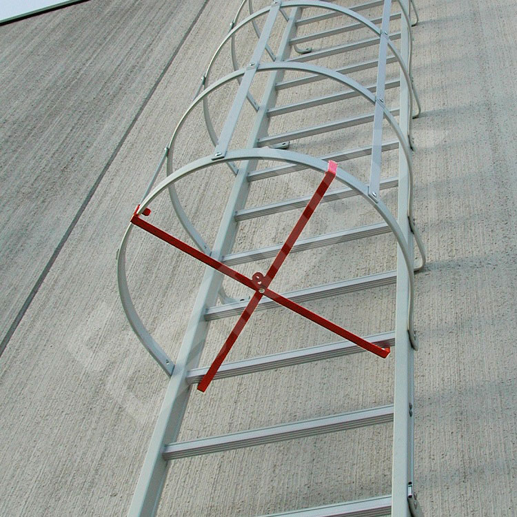 Elemento antiacceso para escaleras de gato. Evite accesos indeseados y gane en seguridad